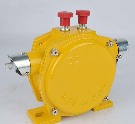 DC20-450V/10A拉線(xiàn)開(kāi)關(guān)XTD-KR-FC、DCX-K-1DCX-K-2雙向拉繩開(kāi)關(guān)拉線(xiàn)傳感器價(jià)格